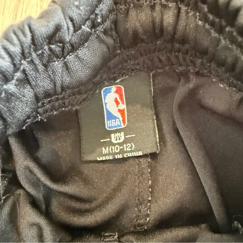NBA Boys Black Portland TrailBlazers Athletic Basketball Shorts Sz Medium 10-12 - Picture 8 of 9